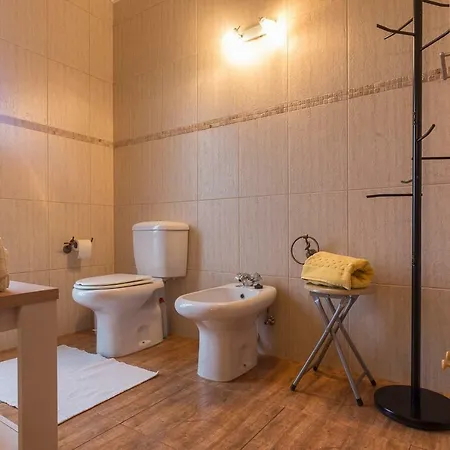 Em Casa Da Avo Ines
